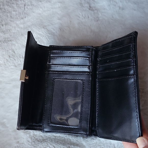 Aldo Black Wallet with gold logo - Picture 3 of 4